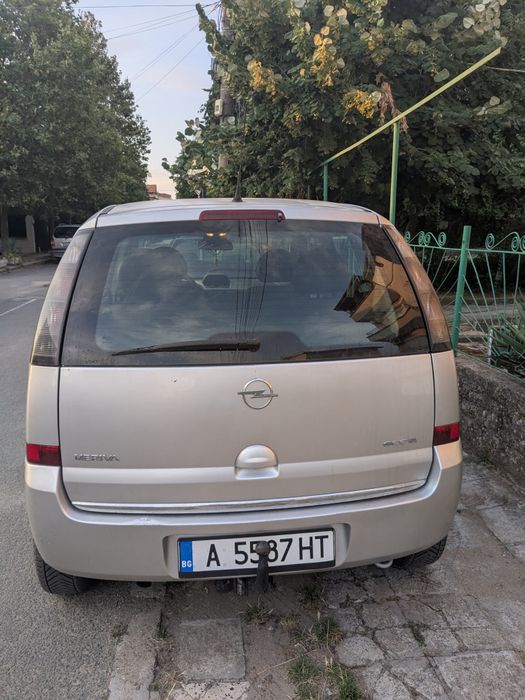 Продавам Опел мерива еко флекс 1,4 бензин