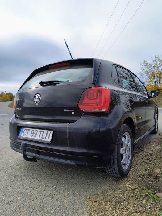 VOLKSWAGEN Polo 2012 — imagine 3