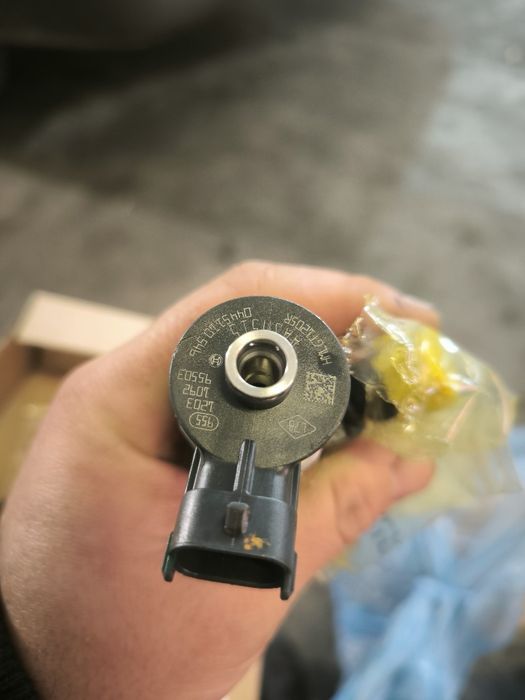 Дюзи за 1.6dci Рено Нисан Мерцедес и Киа 1.6Crdi