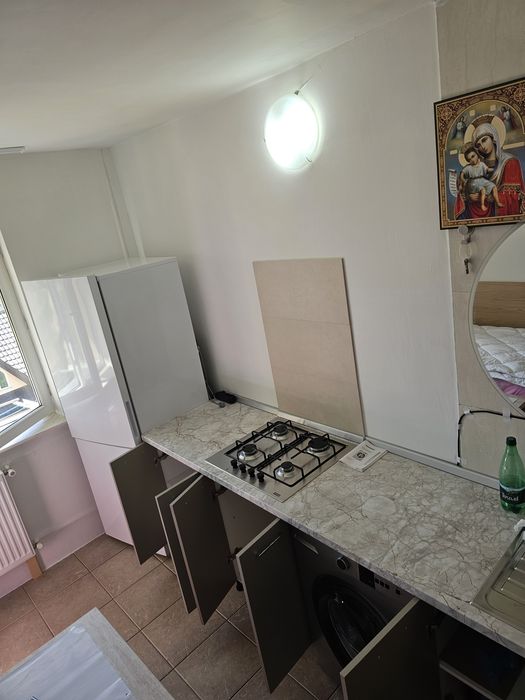 Ofer spre închiriere cameră cămin direct proprietar