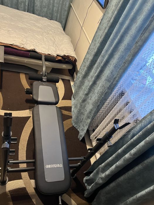 Продам Скамья со стойками