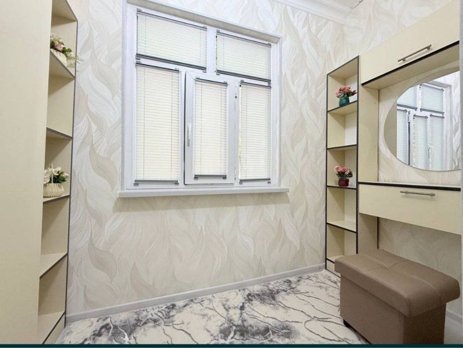 Сдается 2 ком Чиланзар 11 квартал