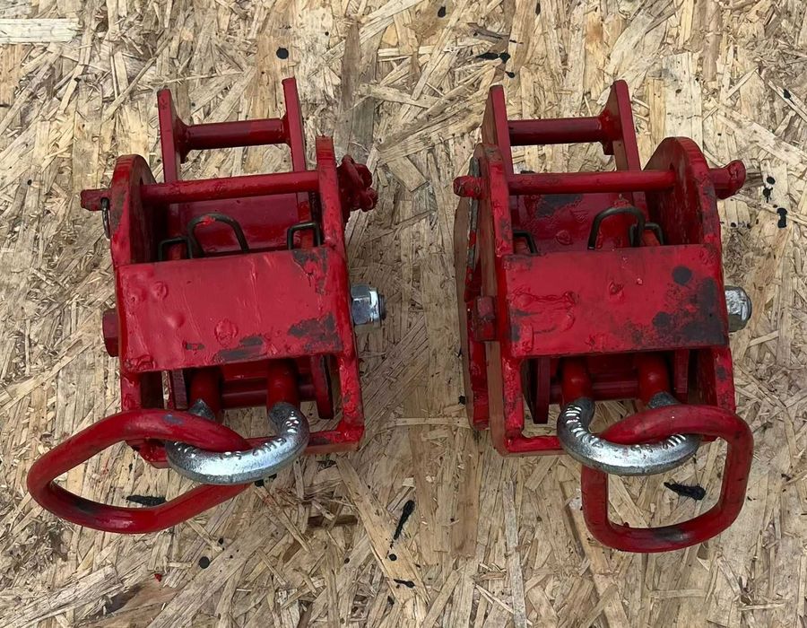 Захват крановый для опалубки