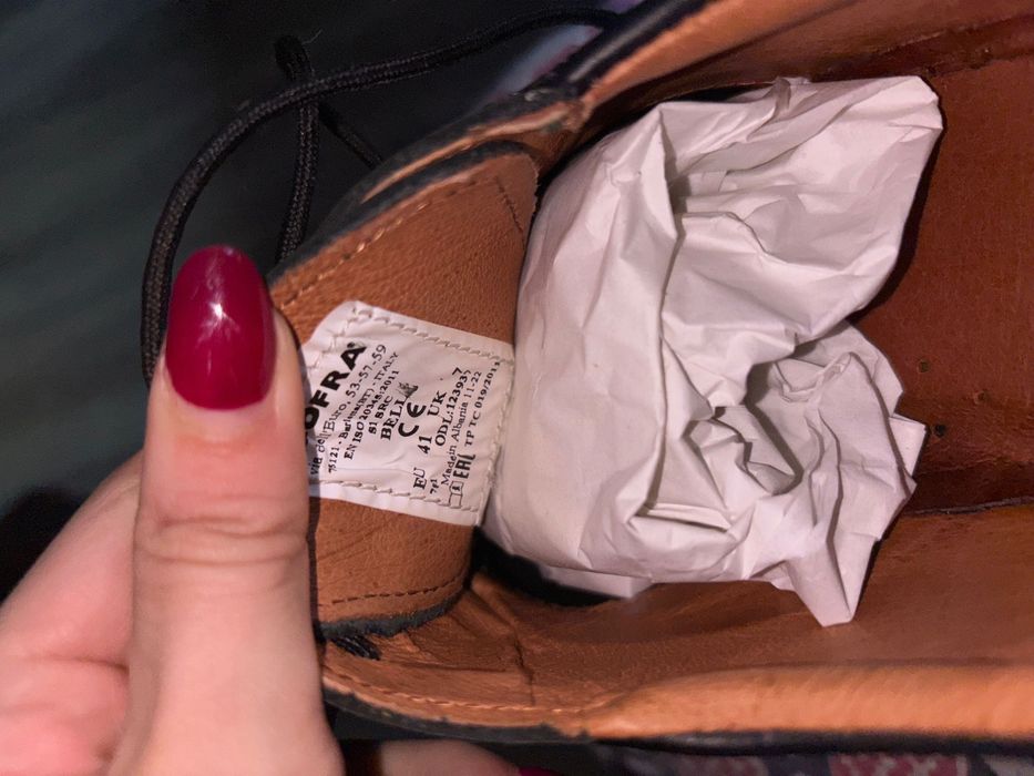 Pantofi piele mărimea 42