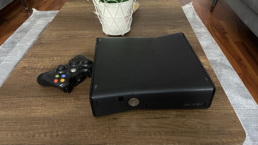 Xbox 360 +CD consol