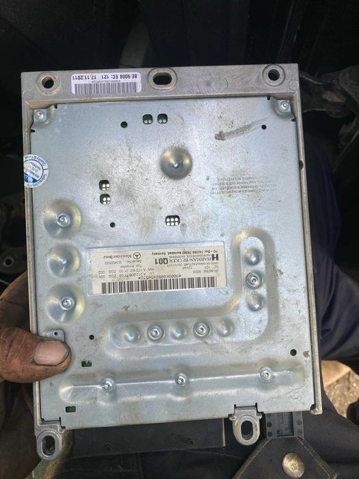 компютър mercedes w221 w218 5.5 i a 27890  уилвател harman kardon