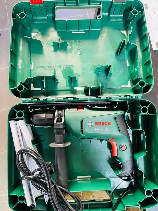 Mașină găurit cu percuție Bosch EasyImpact 600 (600 W, în cutie)
