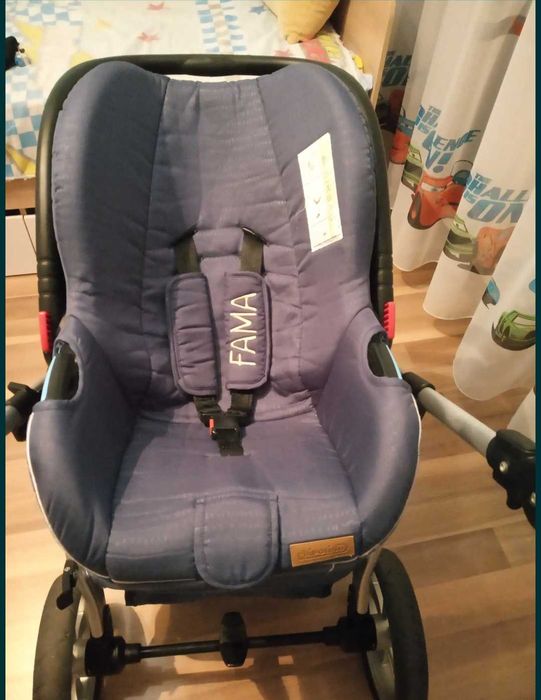 Бебешка количка Chipolino с допълнителен кош за кола