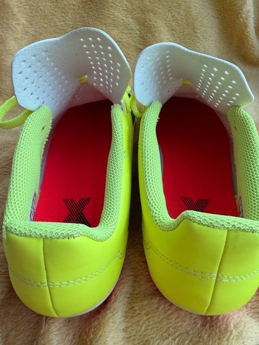 детски футболни обувки adidas X CRAZYFAST CLUB FXG J – като нови