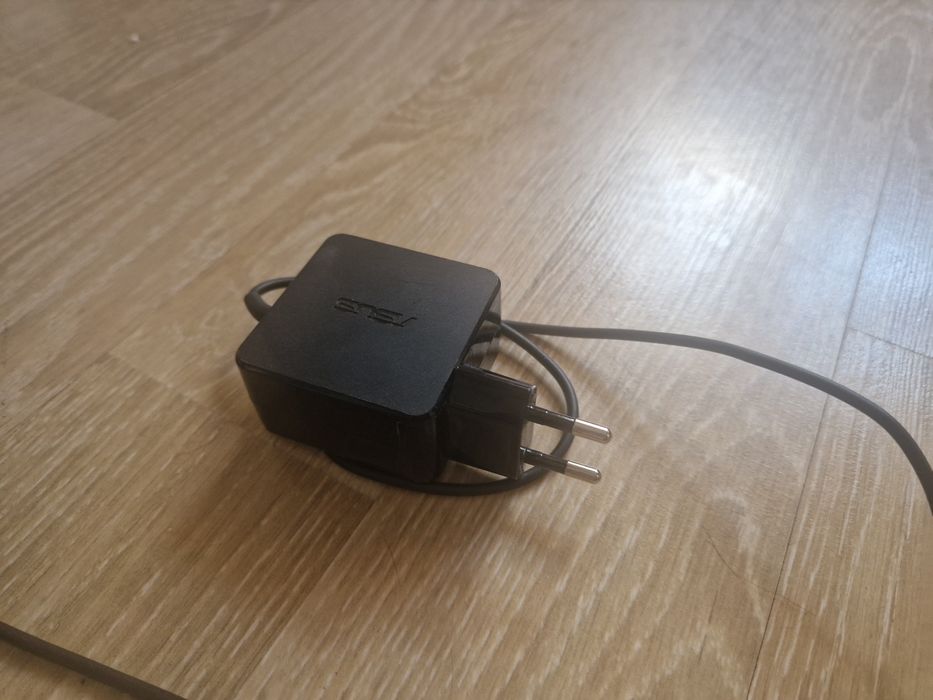 Router wireless ASUS RT-AC66U B1