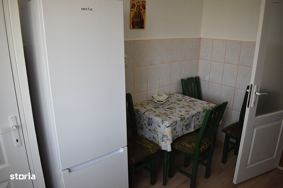 Apartament 3 camere de inchiriat Nufarul, Oradea