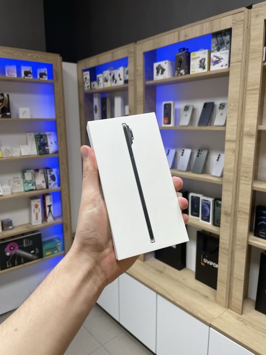 Apple iPhone 17 Air Space Black 256Gb, Nou