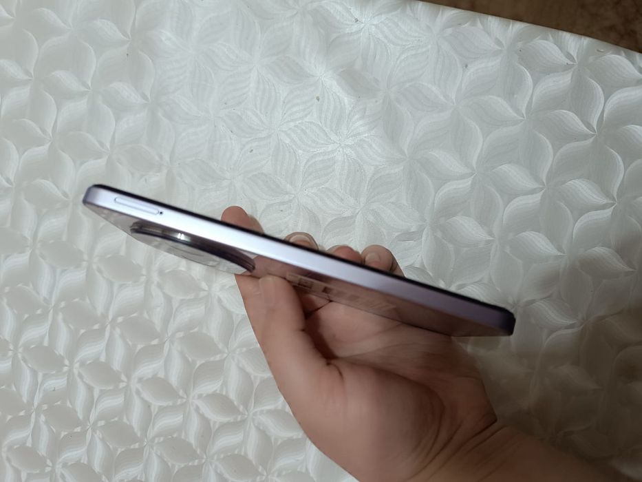 Продам телефон Redmi 14 c