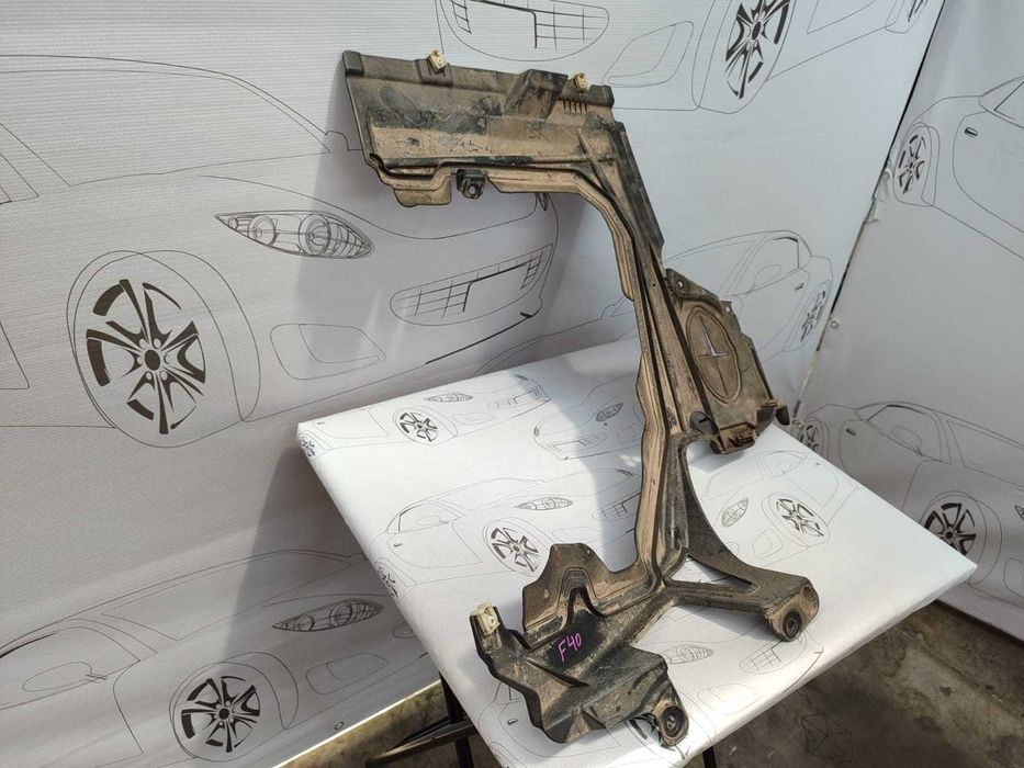 Scut Lateral Dreapta BMW Seria 1 (F40) Hatchback 2019–2024 / Cod OEM 5175 7436656 (5D2)
