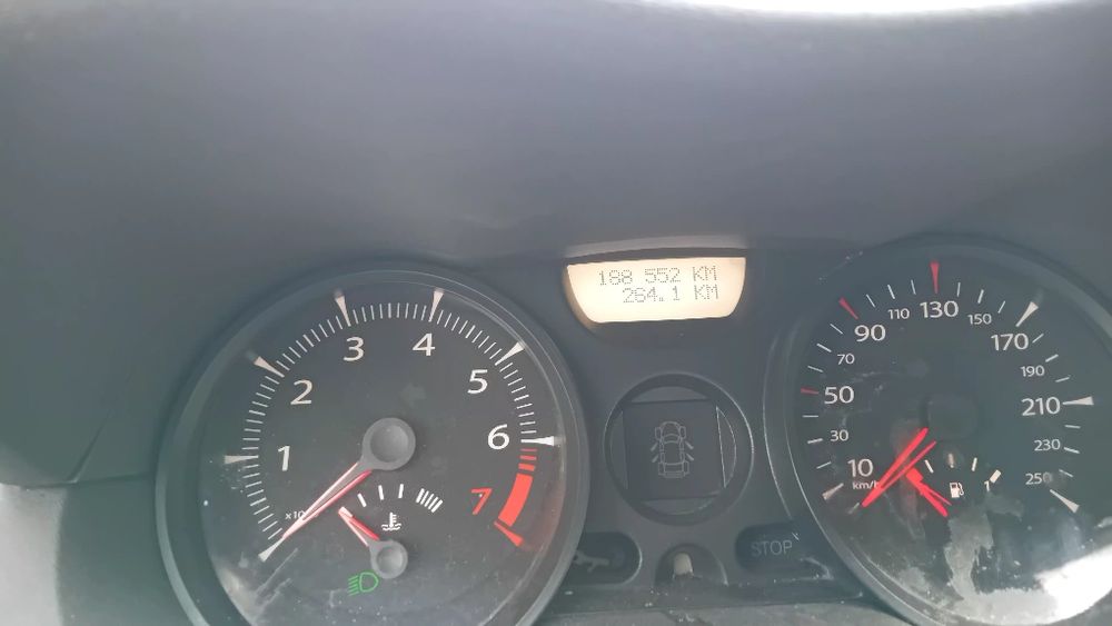 Megane 2 an 2007 1.4 16 v