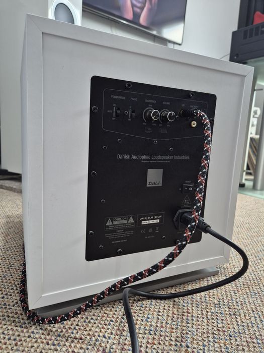 Dali Sub E12F Subwoofer Activ Top
