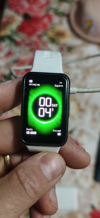 Huawei Band 4 curea nouă