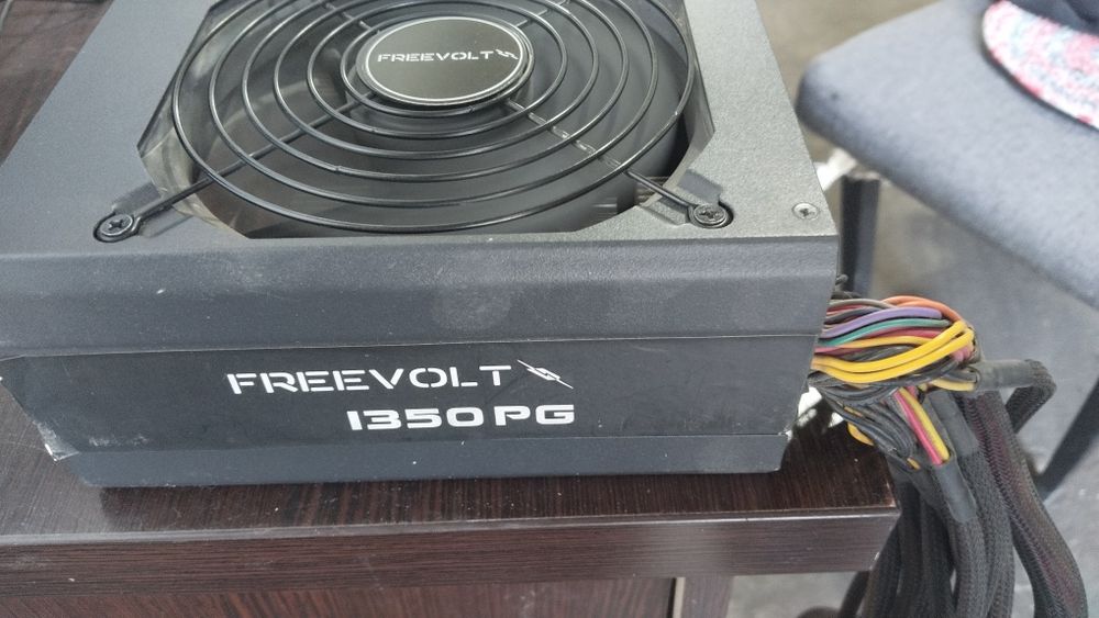 Мощный блок Freevolt 1350