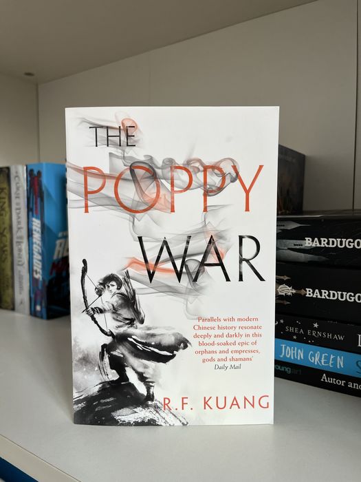 Carte The Poppy War de R.F. Kuang