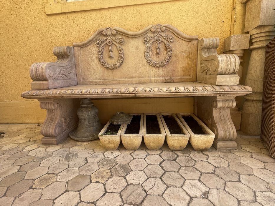 Vind banca Travertin pret 1000€