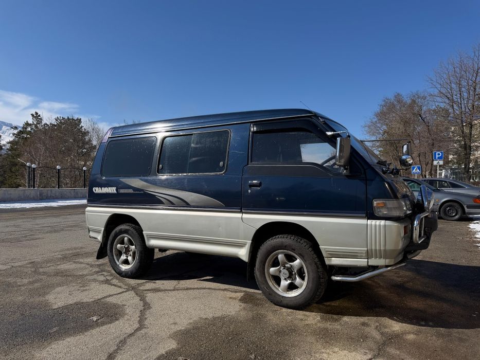 Продам митсубиши делика