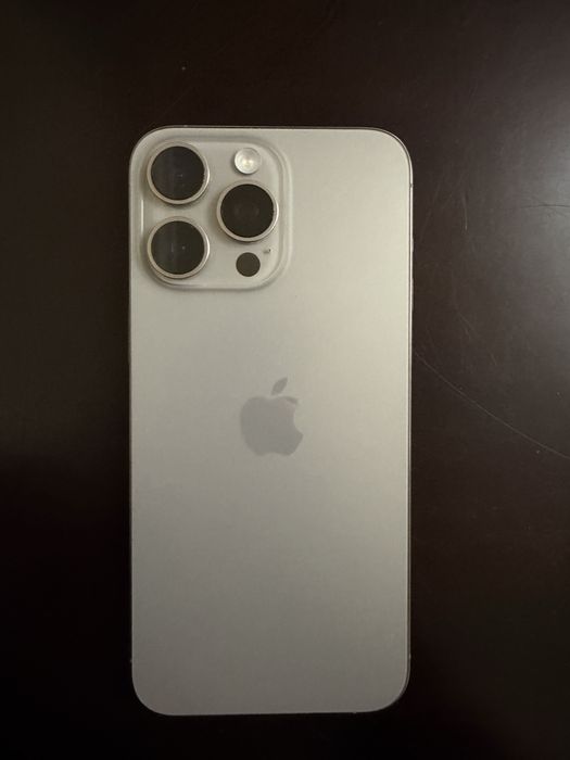 I phone 15 pro max 256гб