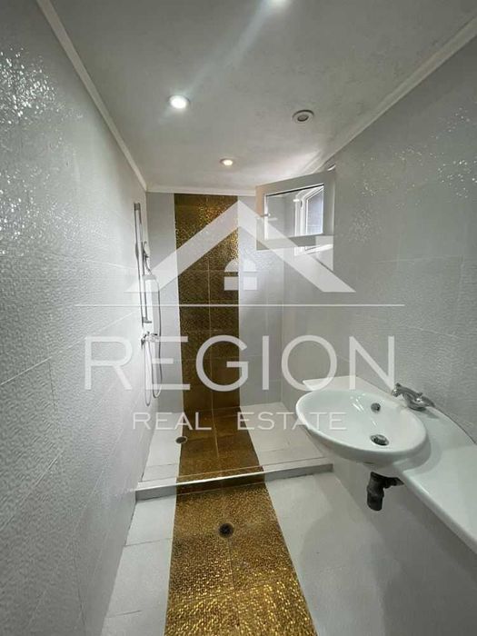 Дава се под наем Тристаен апартамент в Варна, Централна поща - 90 кв.м за 510 € - Снимка #10