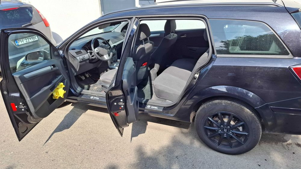 Opel Astra H Caravan