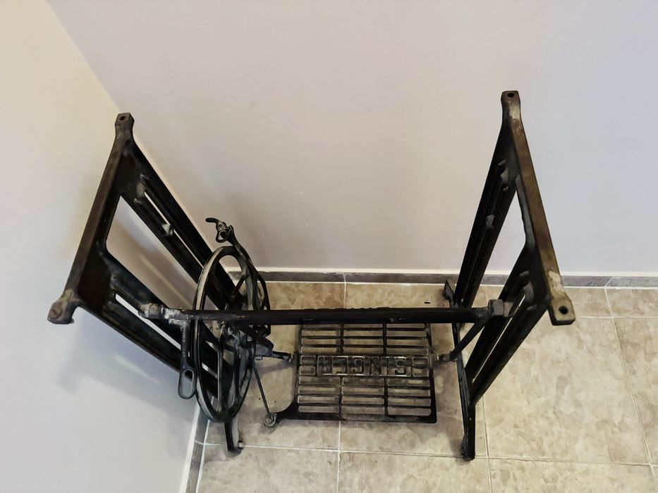 Основа от машина Сингер