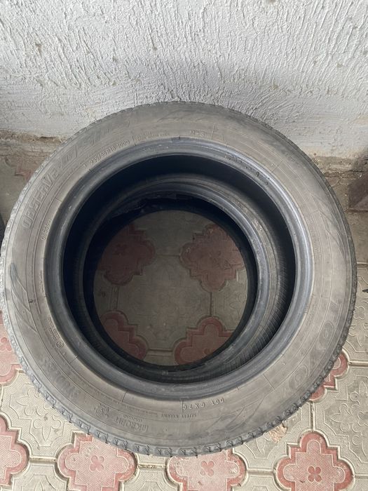 Продам зимние шины 18 размер