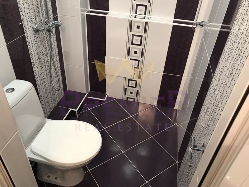 Дава се под наем Тристаен апартамент в Варна, ВИНС - 90 кв.м за 800 € - Снимка #8