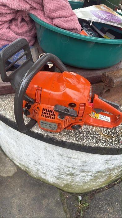 Husqvarna 435  de vanzare fara lama si lant