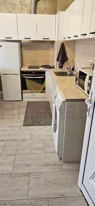 Дава се под наем Двустаен апартамент в Варна, Галата - 55 кв.м за 510 € - Снимка #6