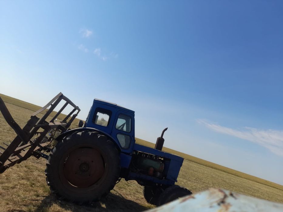 Продам трактор Т-40