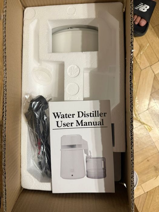 Дистилляр воды для стомотолигечских клиник.