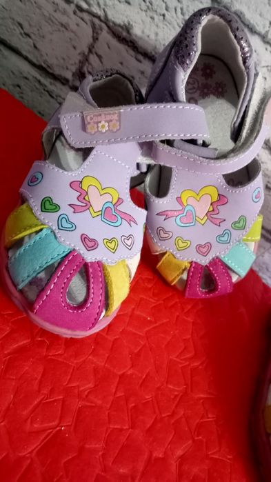 Детские сандали, обувь