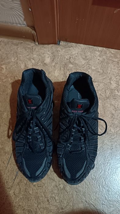 Продаю Nike shox 1