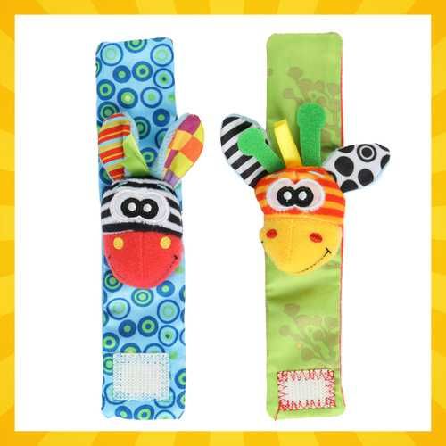 Бебешки комплект гривни дрънкалки и чорапи за игра 0+ / Чорапи за игра