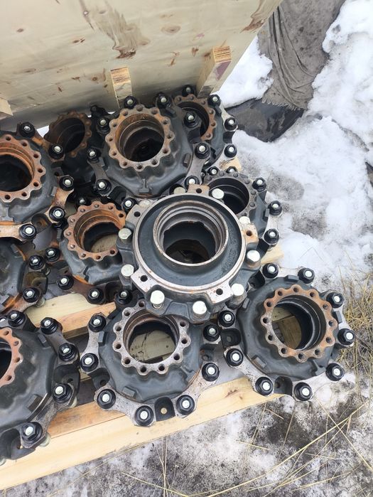 Продам ступицы задние евро