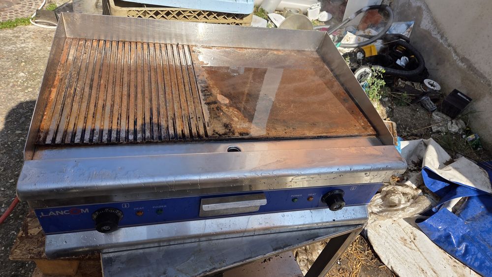 Gratar inox pe curent sau gaz, grill electric