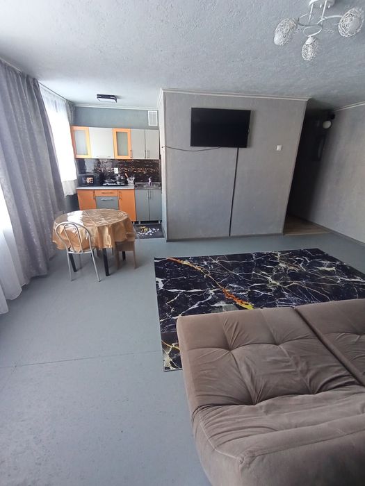 Сдам посуточна 2х Квартиру делаю документы