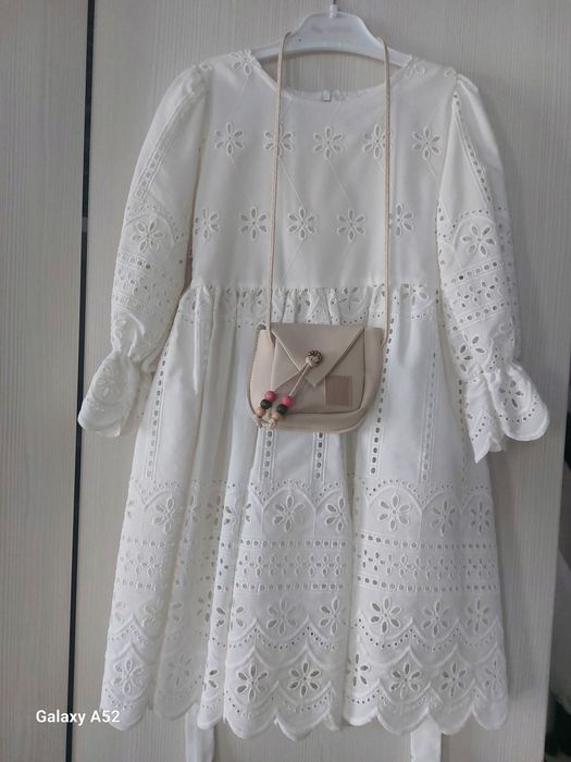 Платья для девочек, новые