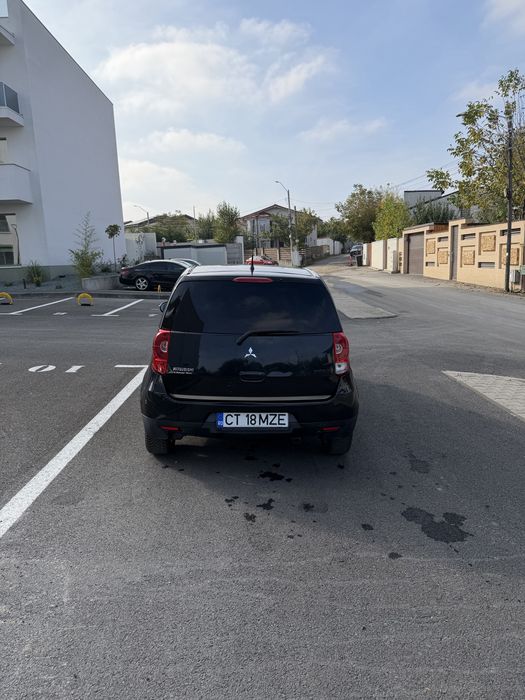Ocazie Mitubishi Colt impecabil 79 000 km