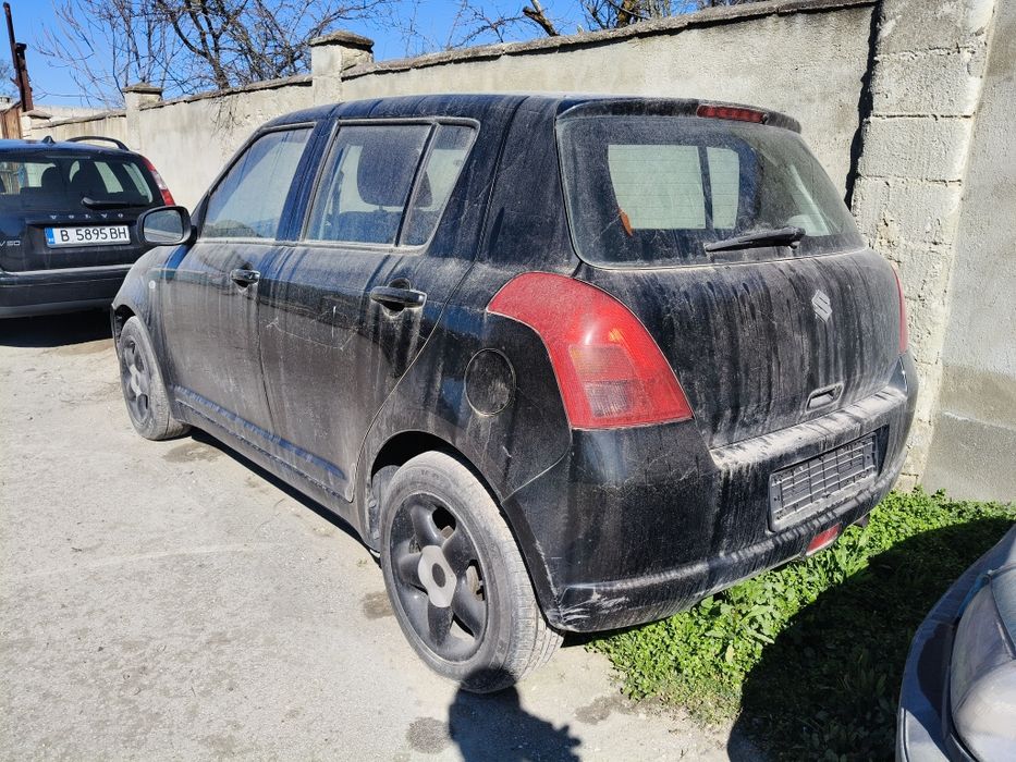 Сузуки Суифт на части