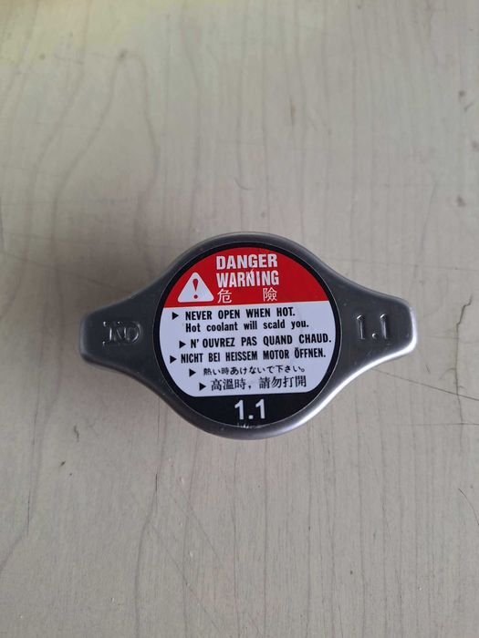 Капачка за радиатор  1.1 резервоар или масло Honda Сivic Accord CRV