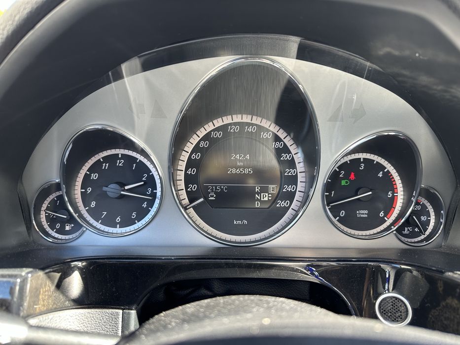 Mercedes E 300 3.0 204ps