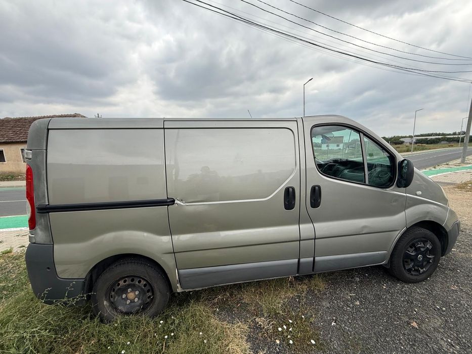 Nissan Primastar 2 0 dci- 90 CP  Euro5 din 2011