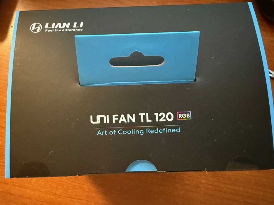 3х Вентилатори 120mm, Lian Li UNI FAN TL (G99.12TL3B.00) 4-pin,2600rpm