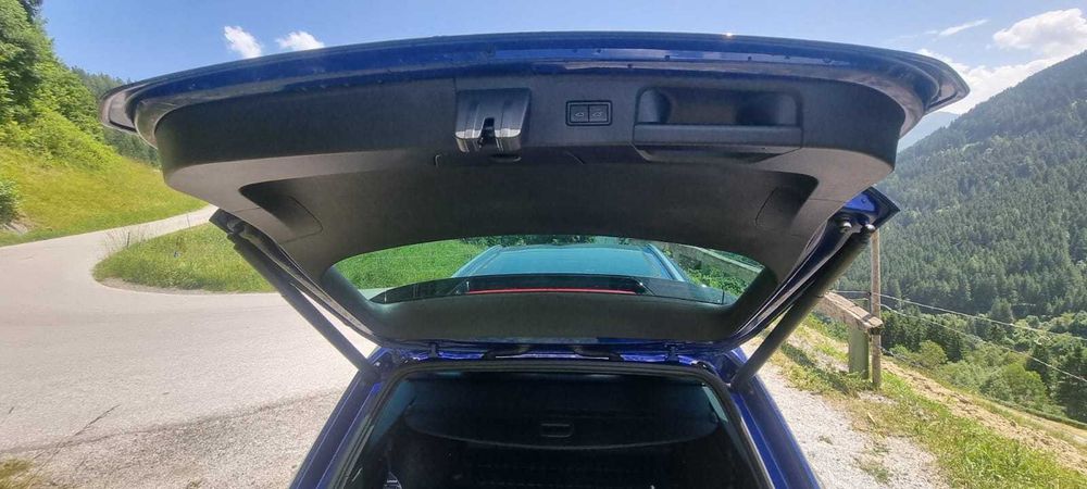 Passat B8.5 2020 Facelift R-Line FULL Option IQ.Light DSG Impecabil