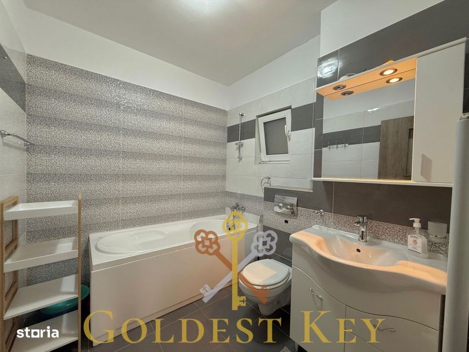 Platinia! Apartament modern cu 3 camere, 2 bai, terasa si parcare!